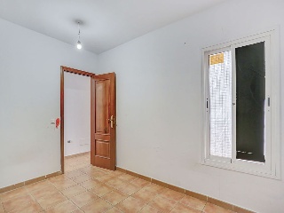Piso en C/ Jacinto Benavente 9