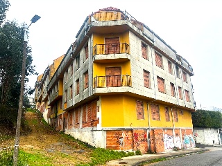 CUBELIÑO 20 N2-24 Polígono 8 Parcela 445 51