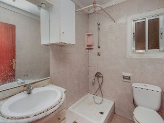 Piso en C/ Liszt en Badalona (Barcelona) 13