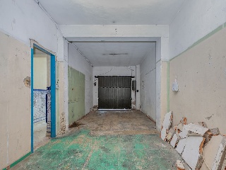 Vivienda en C/ Umbrete, Sevilla 27