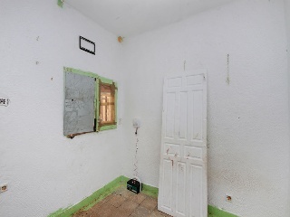 Piso en C/ Solsona - Badalona - 16