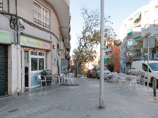 Piso en C/ Solsona - Badalona - 24