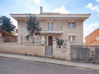 Chalet en C/ Les Escletxes, El Papiol - Barcelona  2