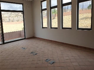 Av De La Alcanara 12