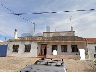 Unifamiliar en venta en Viveros de 527  m²