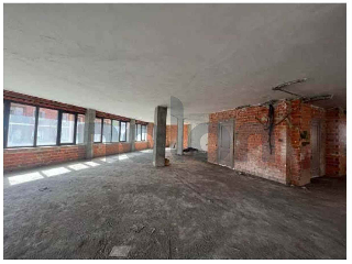 Local en venta en Gijon de 612  m²