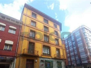 Local en venta en Langreo de 92  m²