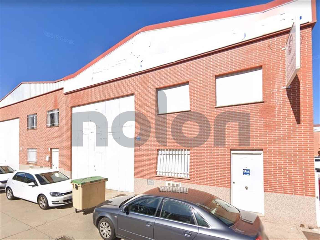 Nave en venta en Villares De La Reina de 532  m²