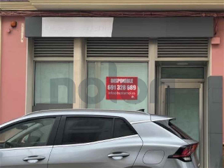 Local en venta en Dos Hermanas de 175  m²