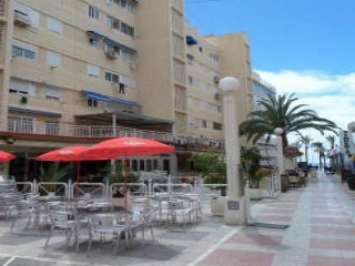 Local comercial en Av Alcoy - Benidorm - 2