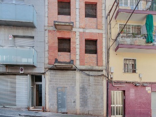 Edificio en construcción en C/ Monturiol, Santa Coloma de Gramenet (Barcelona) 7
