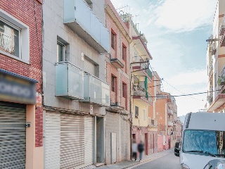Edificio en construcción en C/ Monturiol, Santa Coloma de Gramenet (Barcelona) 28
