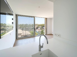 Verge Del Carme 9