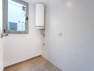 Verge Del Carme 26
