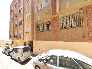 Piso en venta en Adra de 99  m²