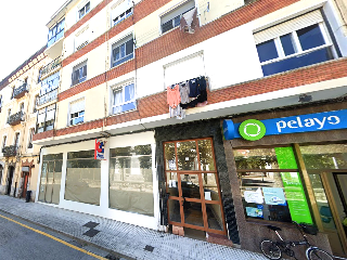 Piso en venta en Santoña de 88  m²