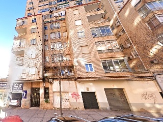 Piso en venta en Cáceres de 90  m²