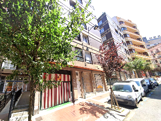 Piso en venta en Erandio de 67  m²