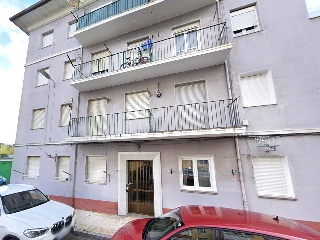Piso en venta en Torrelavega de 76  m²