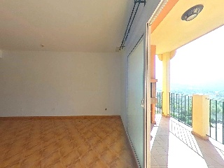 De La Vaguada-Ur C. Golf 3