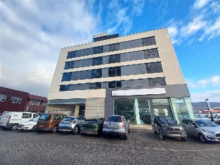 Otros en venta en Orkoien de 360  m²