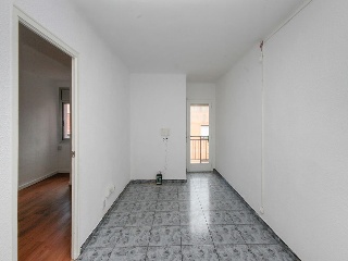 Piso en C/ Andorra 2