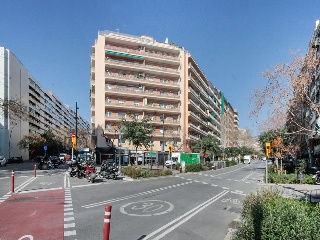 Viviendas en C/ Sardenya - Barcelona - 17