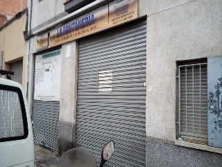 Local en venta en Ripollet de 160  m²