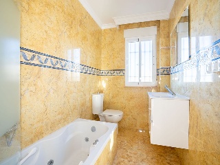 Chalet independiente en construcción en La Zubia - Granada - 24