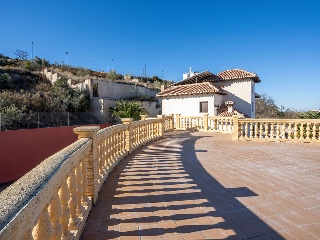 Chalet independiente en construcción en La Zubia - Granada - 56
