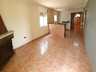 Casa aislada en C/ Amer 4