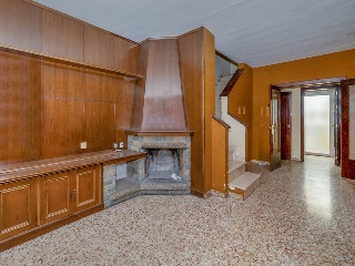 Chalet adosado en Santa Perpètua de Mogoda - Barcelona - 5