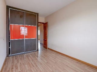 Piso y garaje en C/ Manuel Falla, Oviedo (Asturias) 8