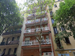 Local comercial en C/ Cartagena - Barcelona - 2