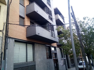 Local en venta en Ripollet de 74  m²