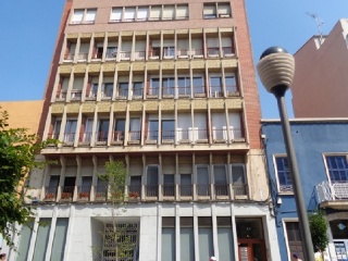 Piso en venta en Figueres de 105  m²