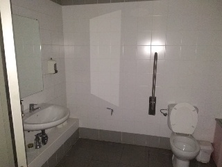 Local en C/ Periodista Rodolf Salazar, Alicante 6