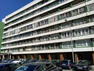 Local en venta en Carballo de 182  m²