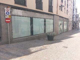 Local en venta en Escala de 432  m²