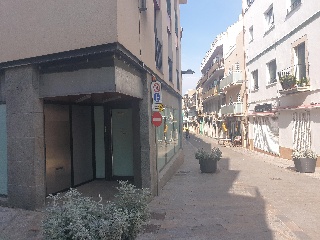Local comercial en L´Escala - Girona - 2