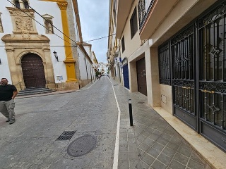 04209-0001 4
