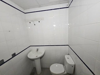 04209-0001 16
