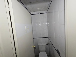 04209-0001 18