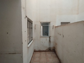 00947-0001 15
