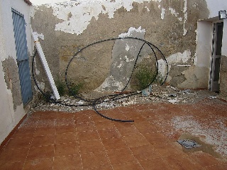 01600-0001 12
