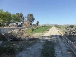 01610-0001 3