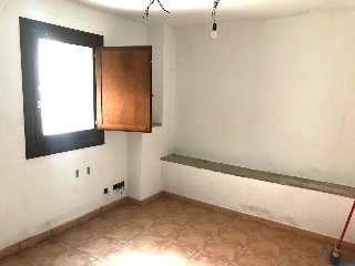 03332-0001 5