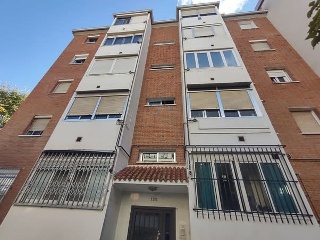Piso en venta en Madrid de 77  m²