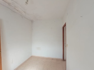 04399-0001 7