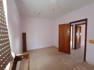 04399-0001 12